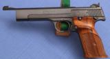 Smith & Wesson - Model 41 - RARE - Extendable Front Sight - Cocking Indicator - 1 of 7