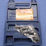 S O L D - - - COLT - Detective Special - .38 - - Late Model - MINT - As New with Box and Papers ! - 2 of 11
