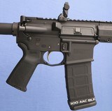BARRETT - REC7 - .300 AAC Blackout - With Trijicon ACOG ! - 2 of 9