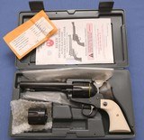 S O L D - - - - RUGER - Lipsey's Special - Blackhawk Convertible 45 - MINT As New in Box! - 1 of 15