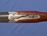 S O L D - - - BROWNING - - Model 725 Feather - 12ga 26
