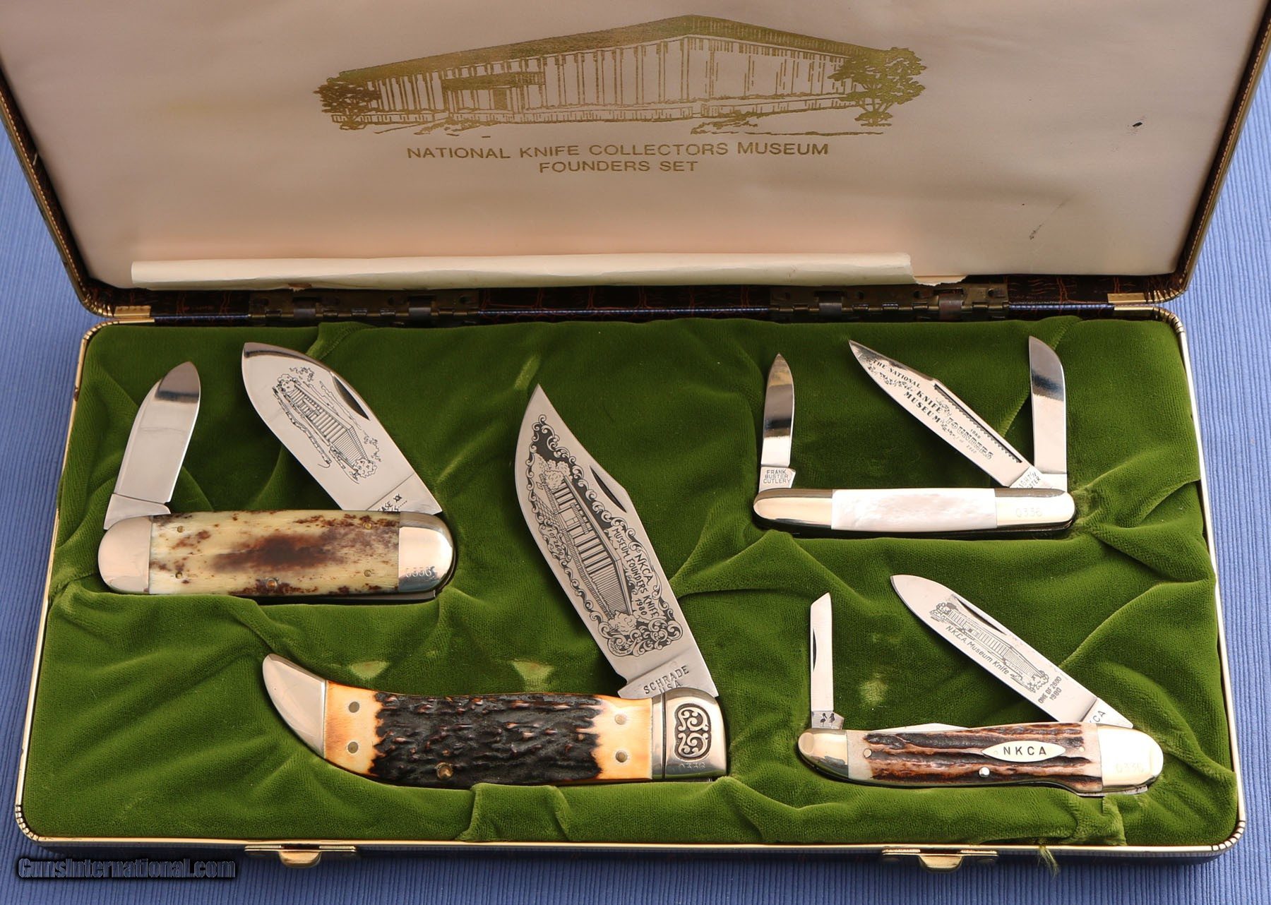 S O L D - - - National Knife Collectors Museum - Founders Set