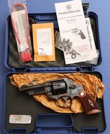 SMITH & WESSON - Model 22-4 - 5 Screw Frame - Case Colored - - NIB - New Old Stock - Circa 2010 - 1 of 4