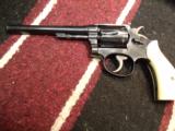 Smith & Wesson K-22 Outdoors-Man's Pre War
- 3 of 11