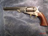 Manhattan Navy Revolver - 1 of 12