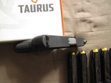 Taurus G3c - 6 magazines - Night Sights - 3 of 4