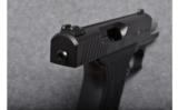 Heckler And Koch P7 M10 In .40 S&W - 3 of 6