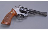 Smith & Wesson ~ 19-3 ~ .357 Magnum