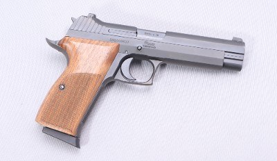 SIG Sauer ~ P210 ~ 9mm