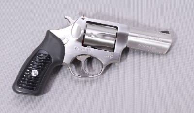 Ruger ~ SP101 ~ 32 H&R Magnum - Image 1 of 2