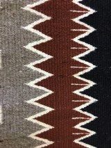 Authentic Navajo Rug, by Luci Kee, Teec Nos Pos - 6 of 9