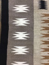 Authentic Navajo Storm Pattern Rug - 5 of 9