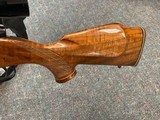 Weatherby Mark V Varmintmaster.224 WBY Mag - 10 of 13