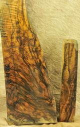 Exhibition Grade Walnut Stock and Forearm #L105 - 1 of 2