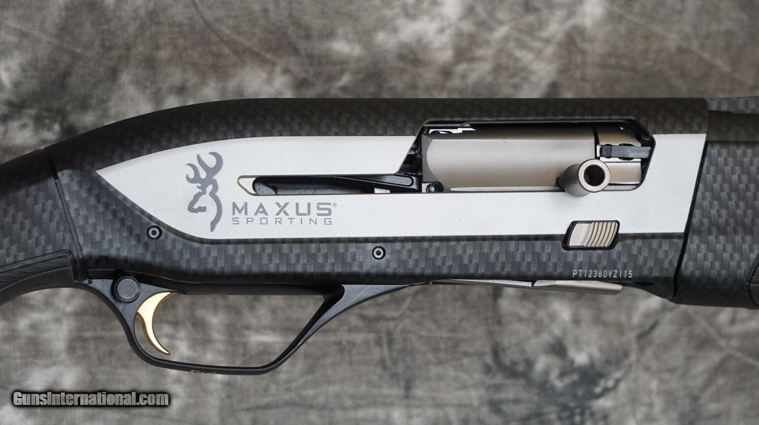 Browning Maxus II Carbon Fiber Sporting 12GA 28" (360)