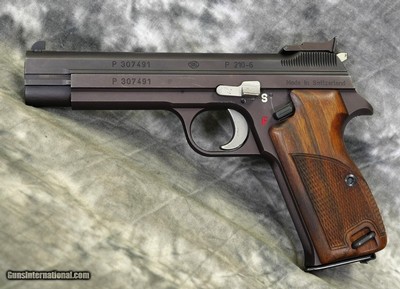 Sigarms Sig P 210-6 9mm .30 Luger Target Pistol 4.72 Inches All Matching Box and Test Target (491)