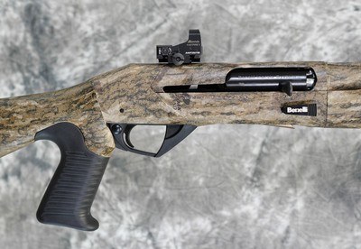 Benelli Super Black Eagle 3 12ga 24? (50A) West - Image 1 of 5