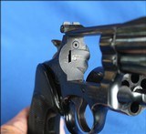Smith & Wesson Model 19 - .357 Combat Magnum - 2.5 Inch Barrel  - 4 of 6