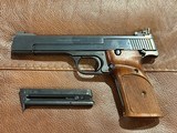 Smith and Wesson Model 41 22 Long Rifle - 5 of 9