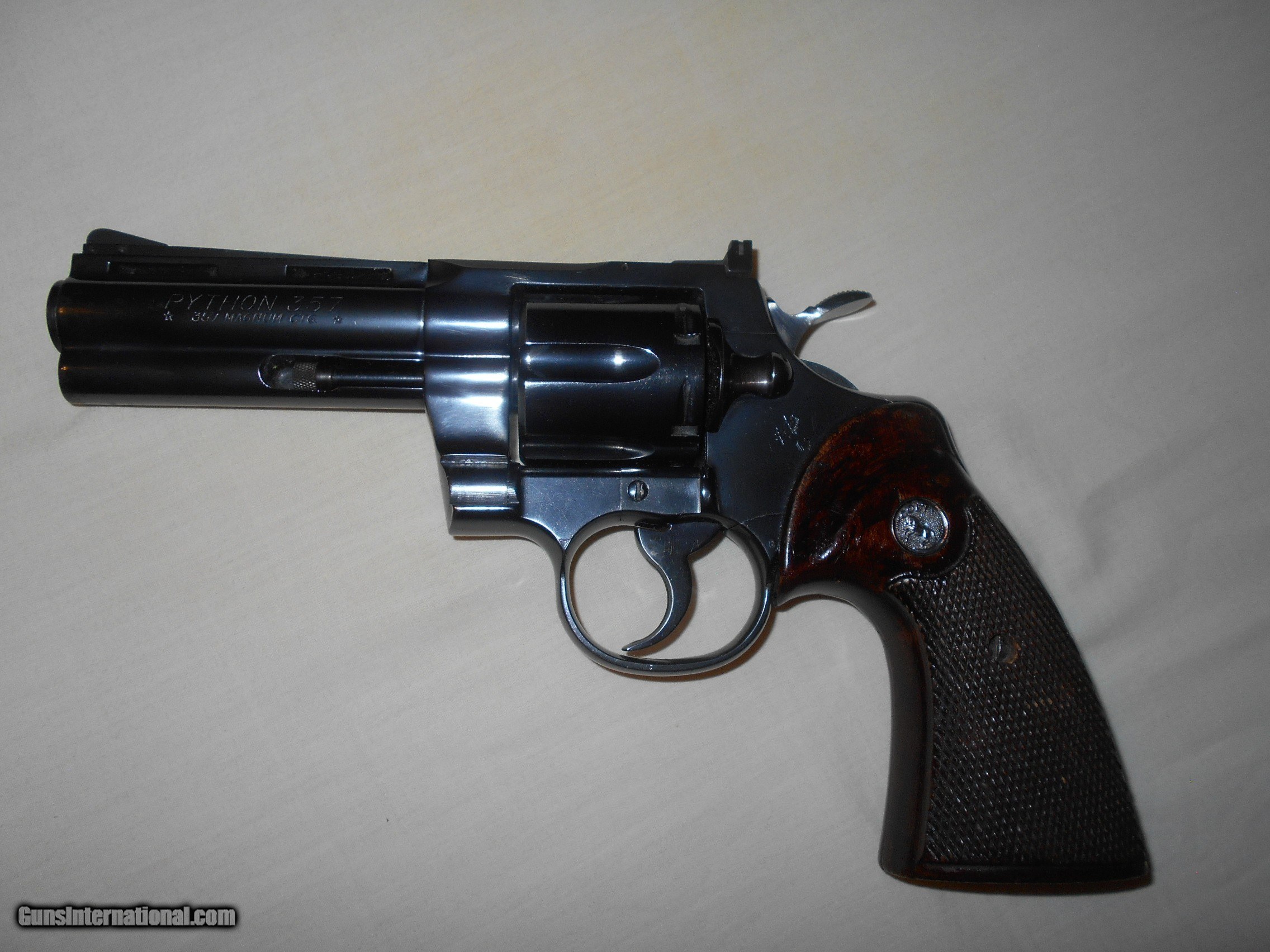 Colt Python Blue 4in LNIB 1969