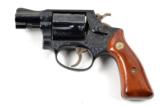 SMITH&WESSON M-36 C ENGRAVED 38 SPECIAL - 2 of 2