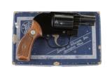 SMITH & WESSON MODEL 38 BODYGUARD AIRWEIGHT 38 SPECIAL - 1 of 9