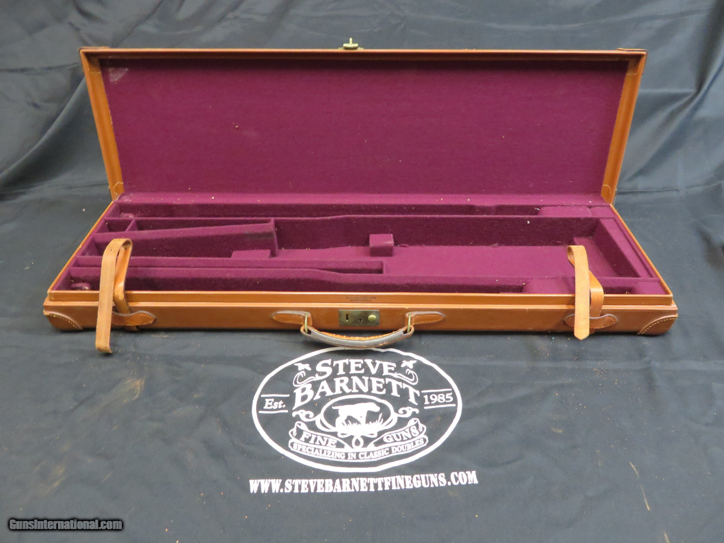 QUALITY VINTAGE ENGLISH LEATHER OVER UNDER SHOTGUN CASE FOR 2 BARRELS