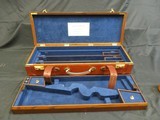 MARVIN HUEY OAK & LEATHER SHOTGUN CASE FOR A PAIR OF WINCHESTER MODEL 42S WITH EXTRA BARRELS - 3 of 3