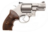 SMITH & WESSON PERFORMANCE CENTER MODEL 629-6 44 MAGNUM - 2 of 8