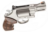 SMITH & WESSON PERFORMANCE CENTER MODEL 629-6 44 MAGNUM - 4 of 8