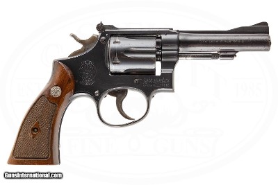 SMITH & WESSON MODEL 18 COMBAT MASTERPIECE 22 LR
