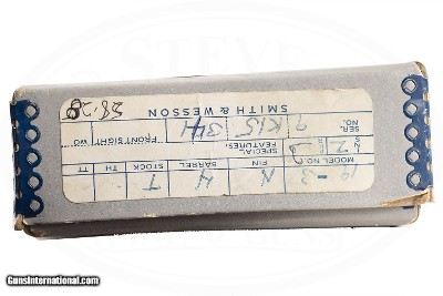 SMITH & WESSON MODEL 19-3 357 COMBAT MAGNUM - Image 8 of 8