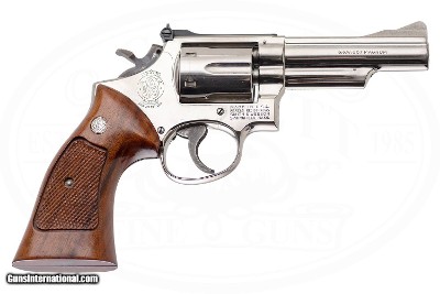 SMITH & WESSON MODEL 19-3 357 COMBAT MAGNUM - Image 2 of 8