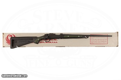 RUGER ALL WEATHER MODEL 77/22 BOAT PADDLE W/ GREEN INSERTS 22 LR