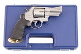 SMITH & WESSON MODEL 629-5 TRAIL BOSS 44 MAGNUM