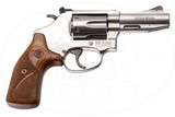 SMITH & WESSON MODEL 632-1 PRO STAINLESS 327 MAG