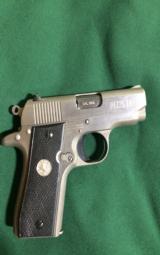 Colt Mustang Plus II - 1 of 6