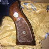 Smith & Wesson m-17-4 - 6 of 9