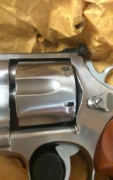 Smith & Wesson Model 624 - 3 of 5