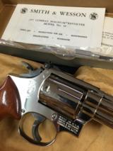 Smkith & Wesson Model 19-3 - 5 of 8