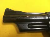 SMITH & WESSON
model 27-2
- 4 of 9