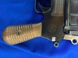 Broomhandle Mauser
( CHINA ) - 2 of 10
