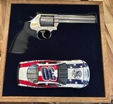 Smith
& Wesson Model 686 - 1 of 10