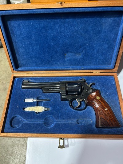 Smith and Wesson m-27-2