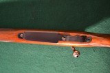 Winchester M70 Featherweight Cal .243 (pre 64) - 10 of 15