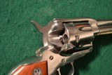 Ruger Vaquero 7 1/2" Barrel Stainless w/Case - 7 of 8