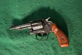 Smith & Wesson Early M10 (& M-38)5 Screw (1922) - 1 of 10