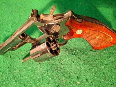 Smith & Wesson M19-3, .357 (1973) w/original Box - Image 7 of 8