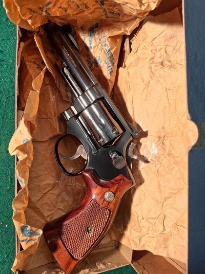 Smith & Wesson M19-3, .357 (1973) w/original Box - Image 2 of 8
