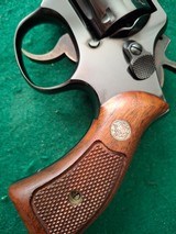 S & W Model 10-5 (1949) - Image 7 of 9